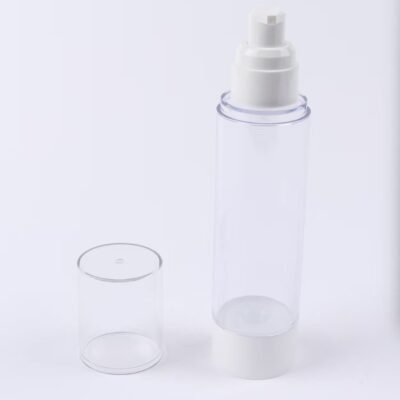 Plastic spray bottle